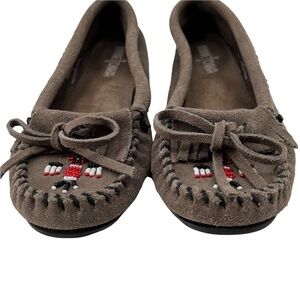 Minnetonka Brown Beaded Thunderbird II Kitty Fringe Moccasin Size 6 Women's